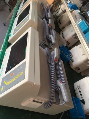 Biphasic Defibrillator Monitor Portable Cardiac Defi-Monitor with 12 Lead ECG, NIBP for Hospital Emergency Use